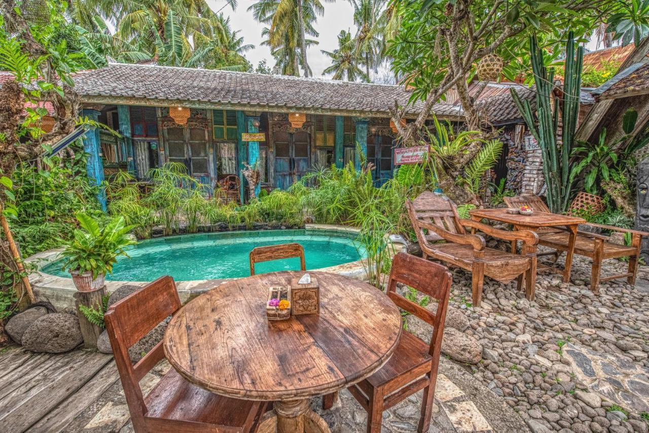 Santhiku Hotel & Spa Lovina  Exterior photo